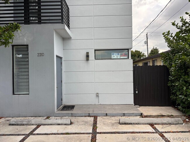 Foto del edificio - 2210 W 5th Way