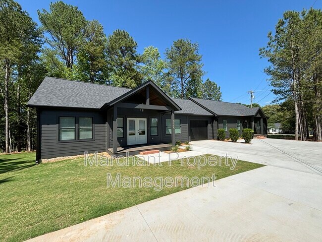 Foto del edificio - 3715 Greenpond Rd