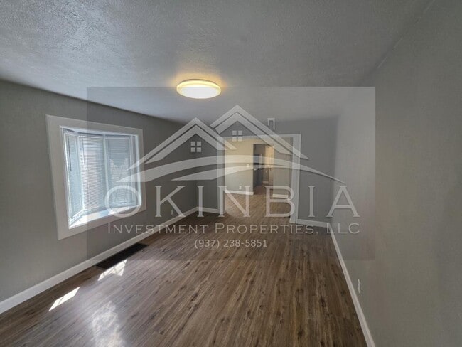 Photo - 1425 Canfield Ave House