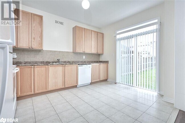 Building Photo - 32 Legion Way