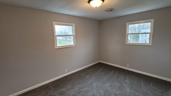 Foto del edificio - 2405 Lakewood Ave