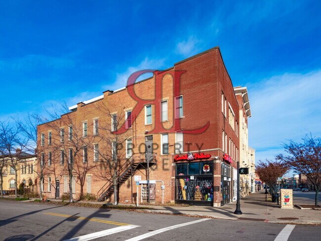 Foto del edificio - 1131 N High St