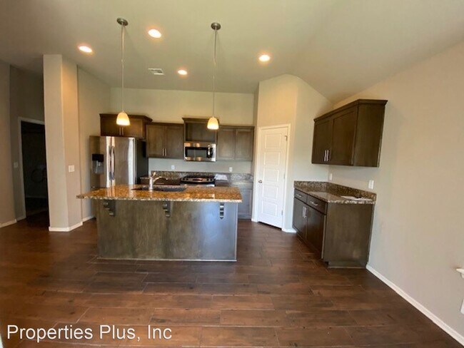 Foto del edificio - 4 br, 2 bath House - 13691 S Quincy St
