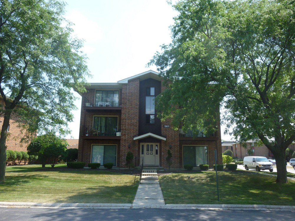 Primary Photo - Oak Terrace Apartments