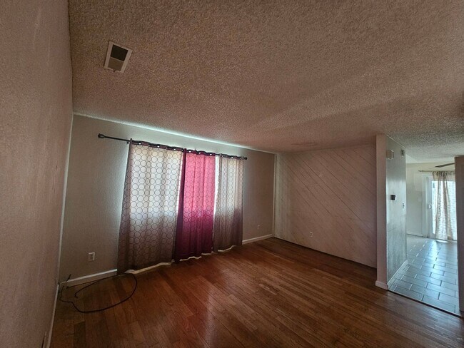 Foto del edificio - 1932 11th St