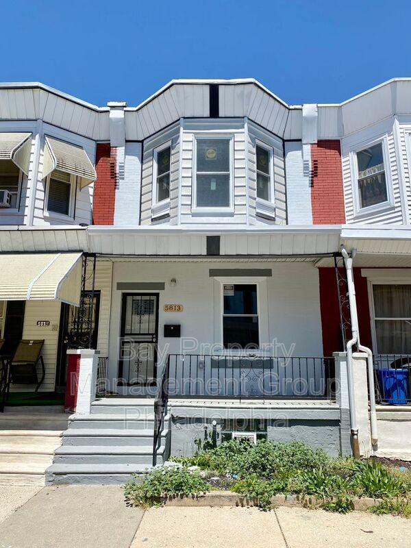 Building Photo - 5813 Walton Ave