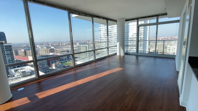 Foto del edificio - 111 W Polk St