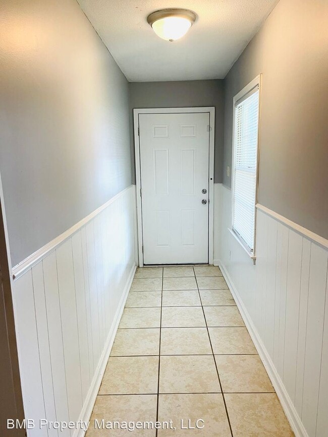 Building Photo - 4 br, 2 bath House - 4426 Narrow Lane Road