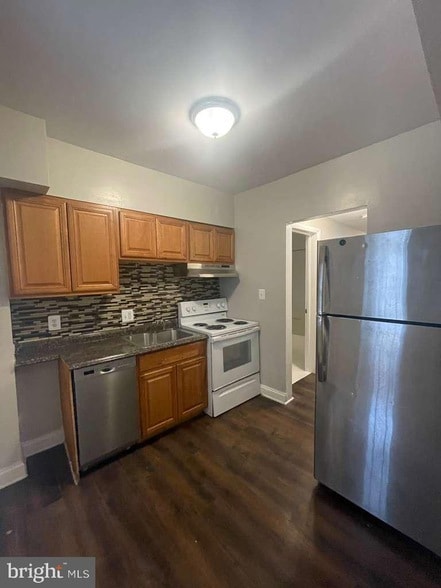 Photo - 2830 R St SE Apartment