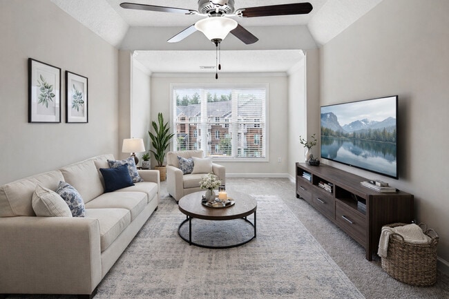 Building Photo - Haven at Enka Lake