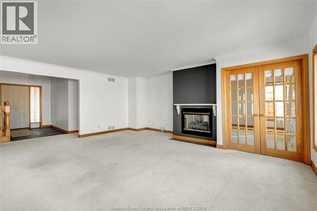 Building Photo - 12906 Riverside Dr E