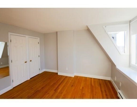 Foto del edificio - 469 Massachusetts Ave