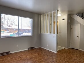 Building Photo - 1954 Pecan St