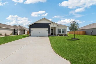 Building Photo - 25518 Blooming Hazel Dr