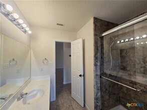 Building Photo - 5705 Mandalay Dr