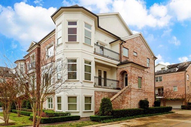 Building Photo - 1328 Lake Pointe Pkwy