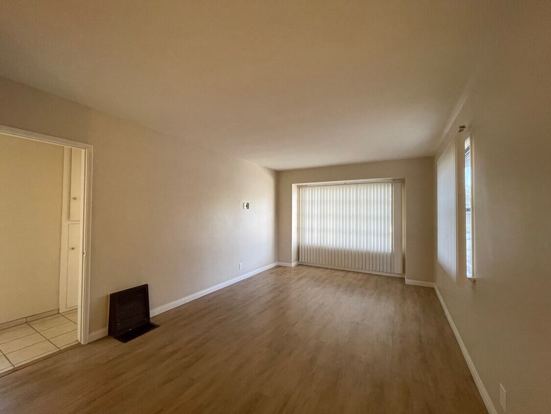 3835 Sawtelle Blvd Unit 3833, Los Angeles, CA 90066 Apartments in Los Angeles, CA