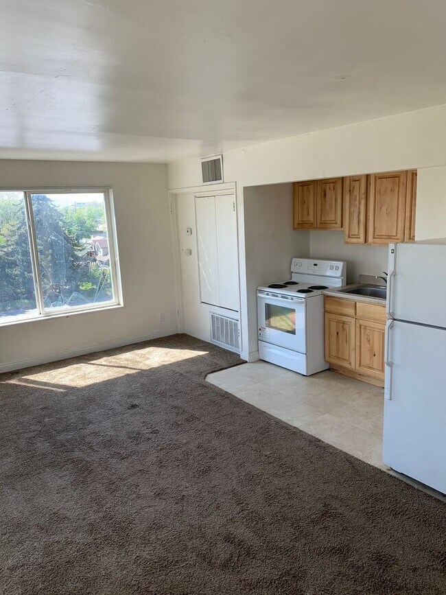 Foto del edificio - Studio apartment ONLY $995 !!