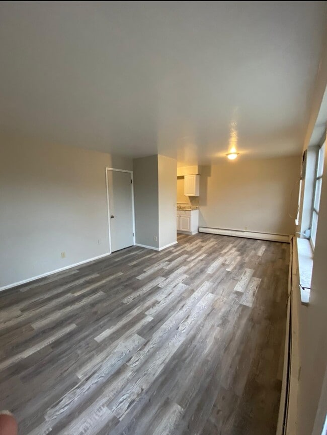 Building Photo - 1654 Atson Ln