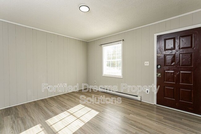 Building Photo - 3980 Bradford Ct