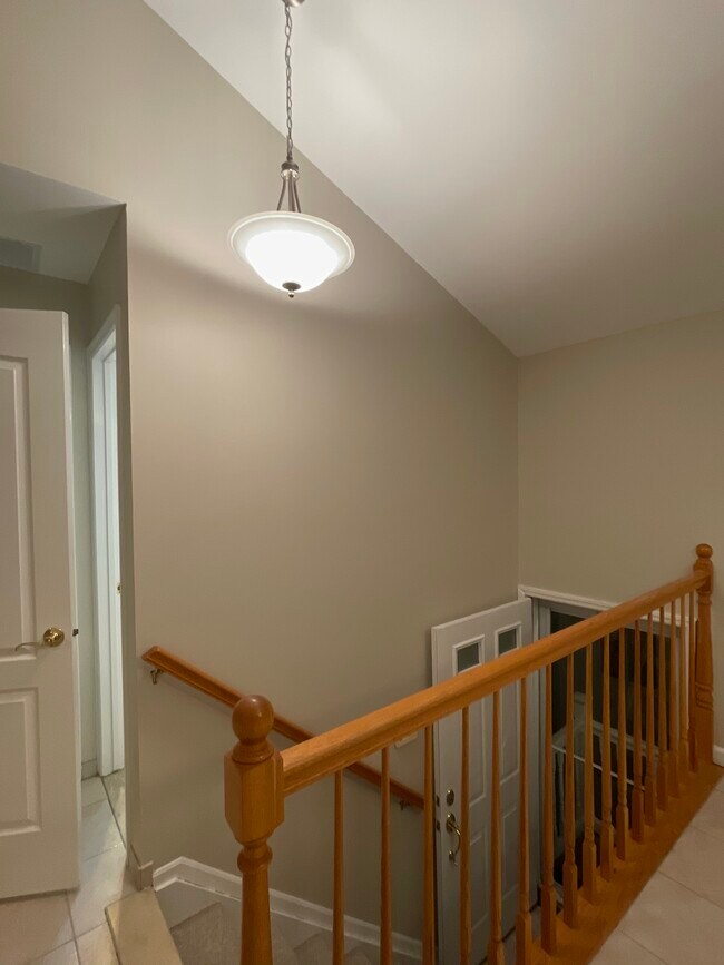 Entrance - 41 Lynbrook Ave