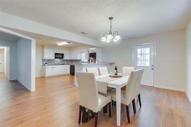 Foto del edificio - 10059 N State Hwy 78