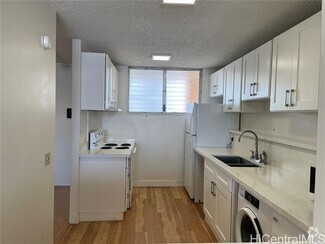 Building Photo - 750 Kaheka St