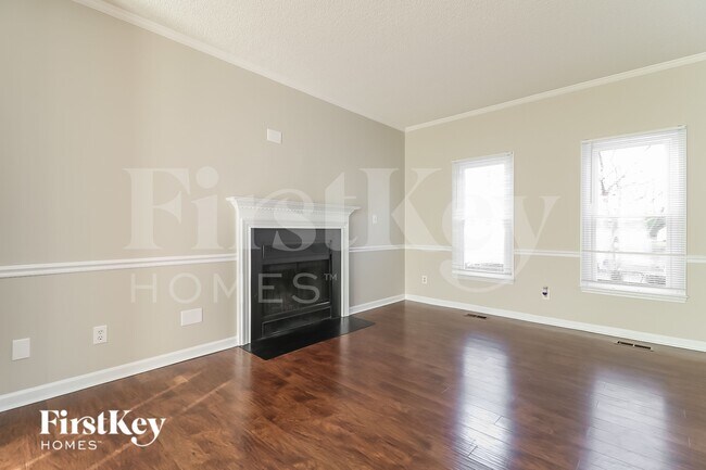 Foto del edificio - 104 Longneedle Ct