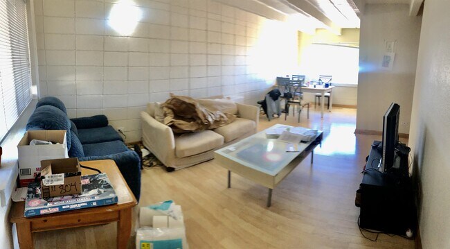 Foto del edificio - 2860 W 32nd Ave