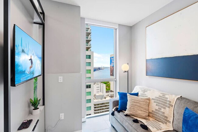 Foto del edificio - 227 NE 2nd St