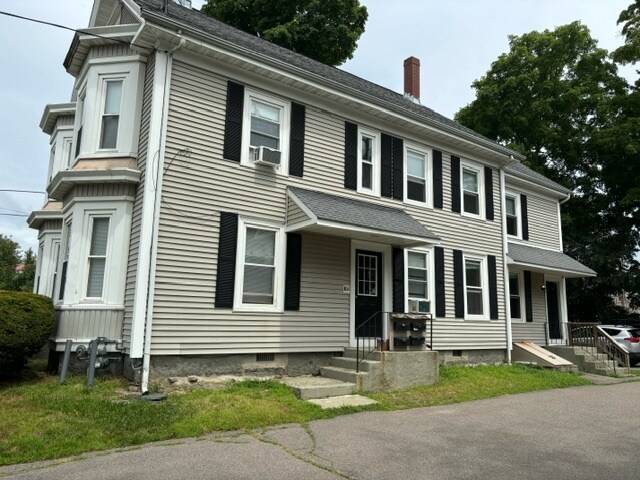 Primary Photo - 28 Pond St