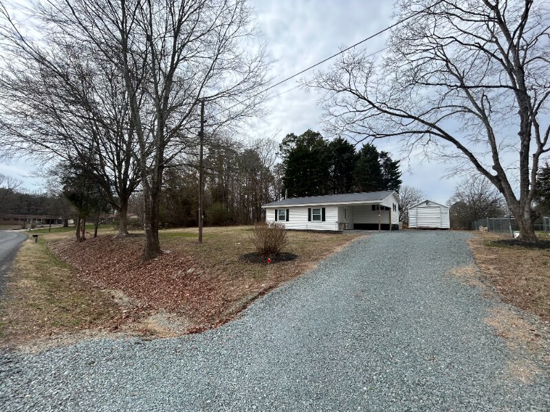 Foto principal - 1016 Boyd Allman Rd