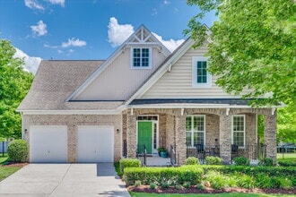 Building Photo - 1007 Kaiser Way