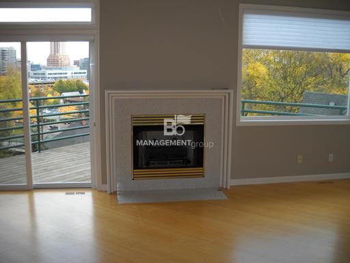 Building Photo - 2072 SW 10th Ave