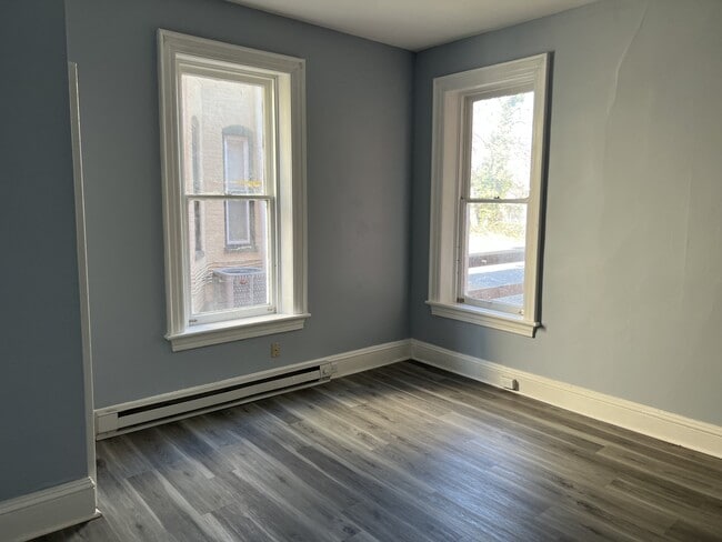 Foto del edificio - 326 S Potomac St