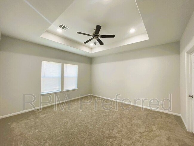 Foto del edificio - 1014 Rd 5736