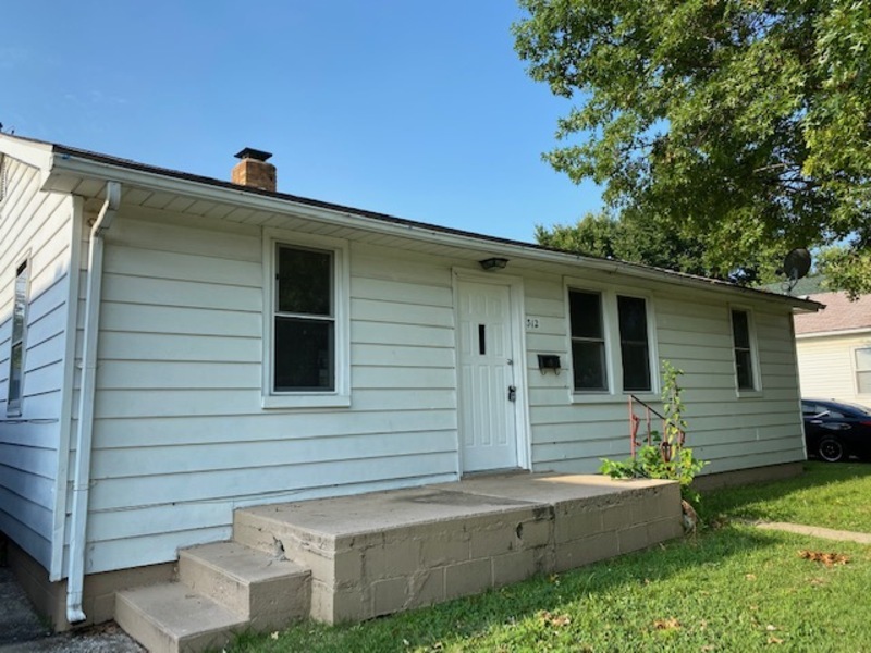 Primary Photo - 312 Picker Ave