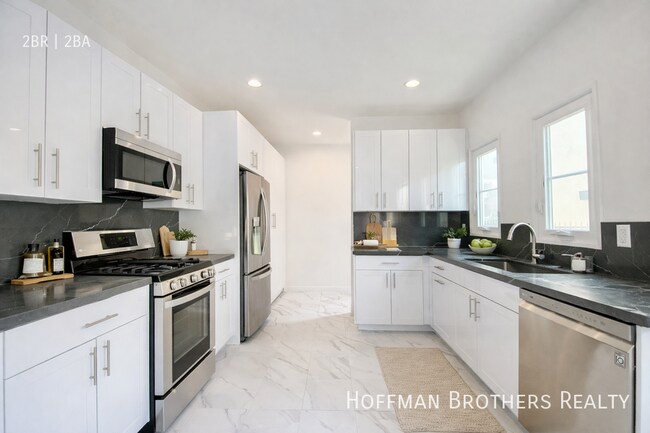 Foto del edificio - 1407 Laurel Ave