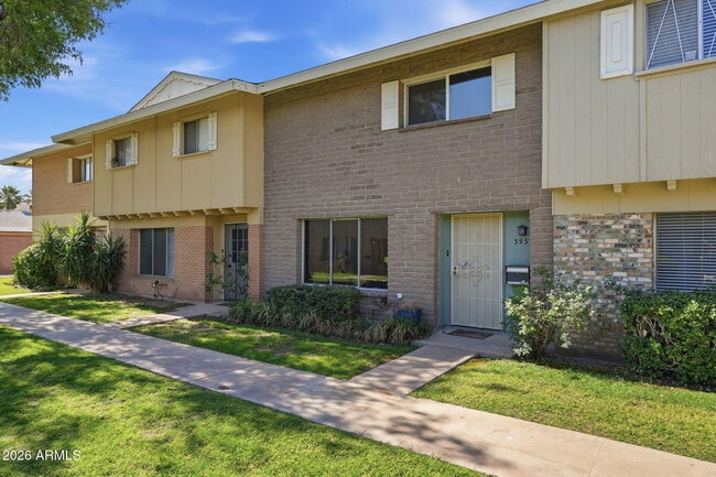 Building Photo - 3937 S Mill Ave