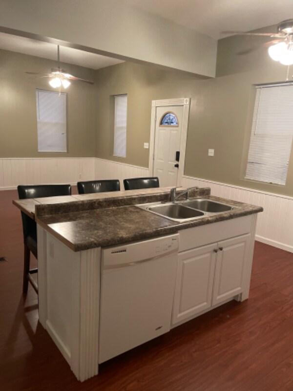 Foto del edificio - 21 S 13th St