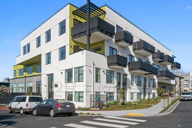 Building Photo - 950 63rd St