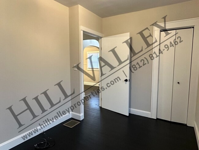 Building Photo - Cozy Two Bedroom in Northside Location