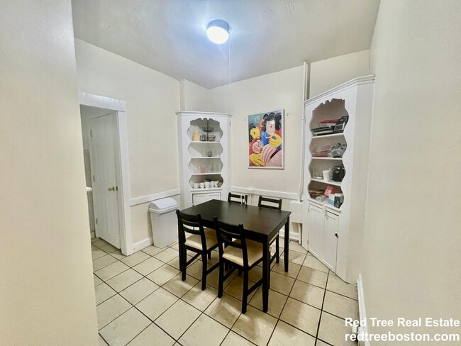 Photo - 322 St Paul St Apartment