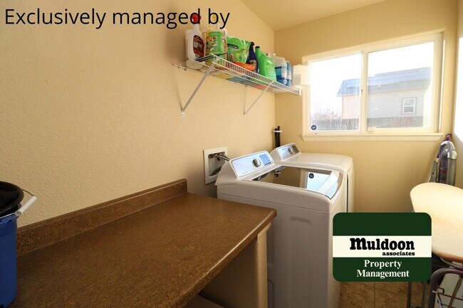 Foto del edificio - *COMING SOON* Lovely 3 Bedroom in Lorson R...