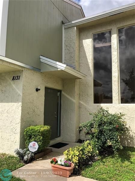 Foto del edificio - 8131 Lagos De Campo Blvd