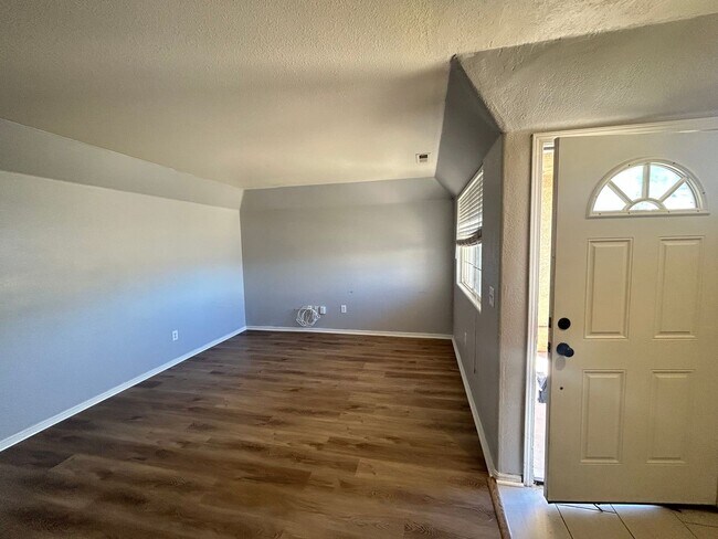 Foto del edificio - Pet Friendly Home!!!