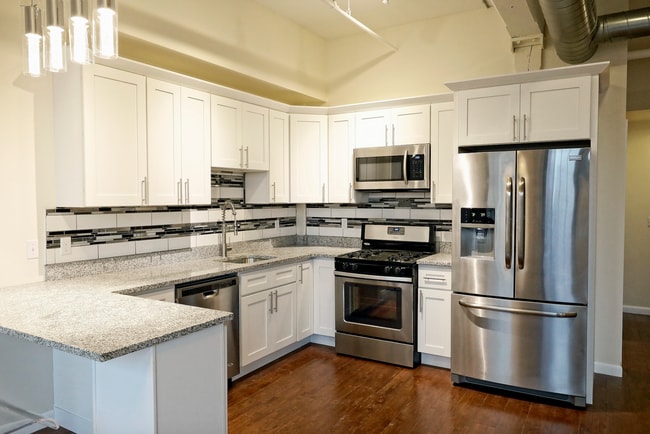 Photo - 150 Chestnut St Townhome