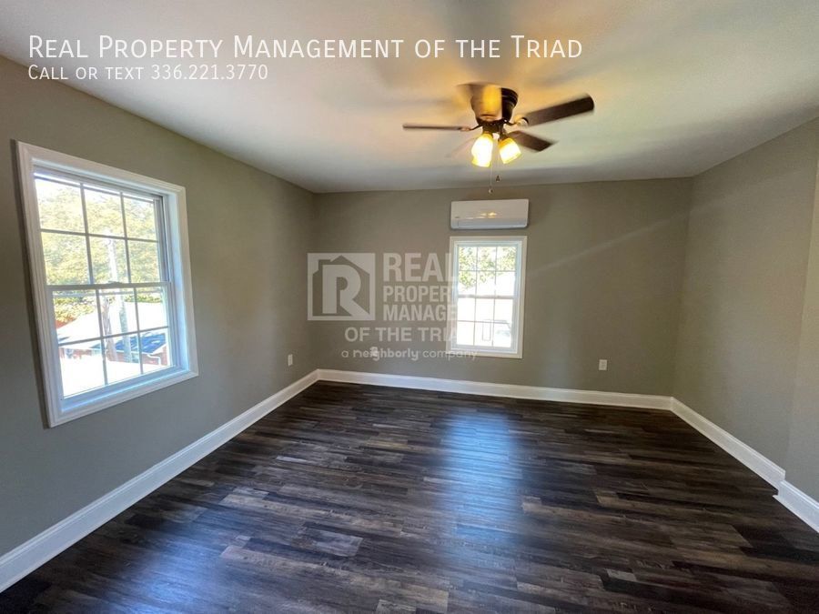 Primary Photo - HALF OFF First Month's Rent! Amazing fully...