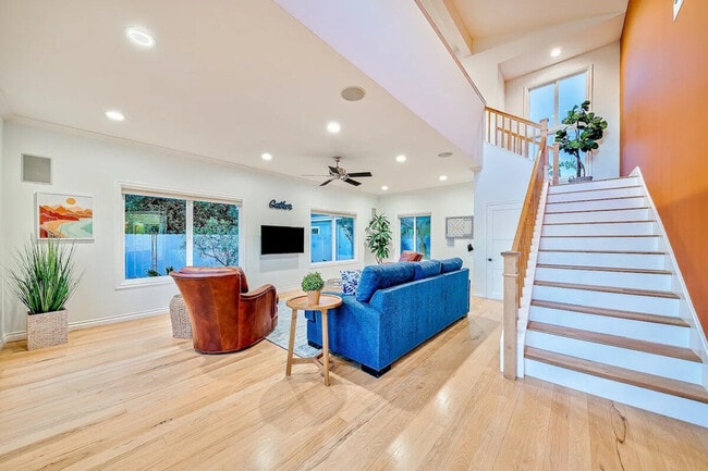 Foto del edificio - 1185 Tamarack Ave