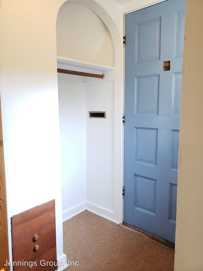 Building Photo - 2 br, 2 bath Apartment - 2534 Kincaid Street
